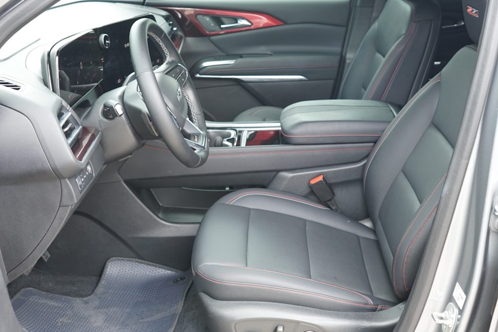 Thumbnail: 2024 Chevrolet Traverse - 8