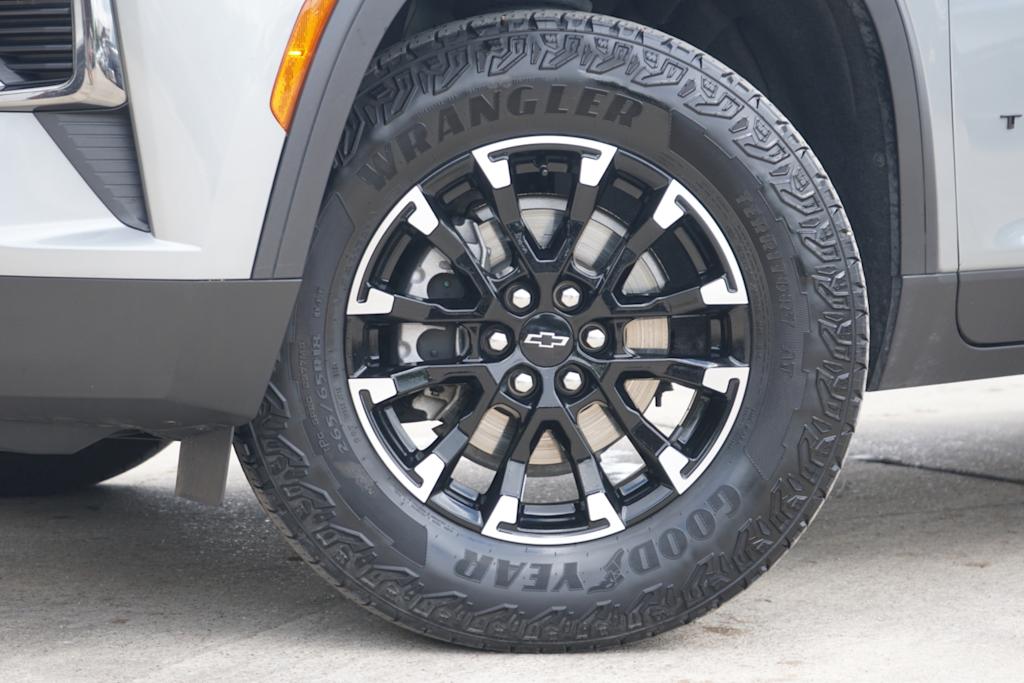 Thumbnail: 2024 Chevrolet Traverse - 6