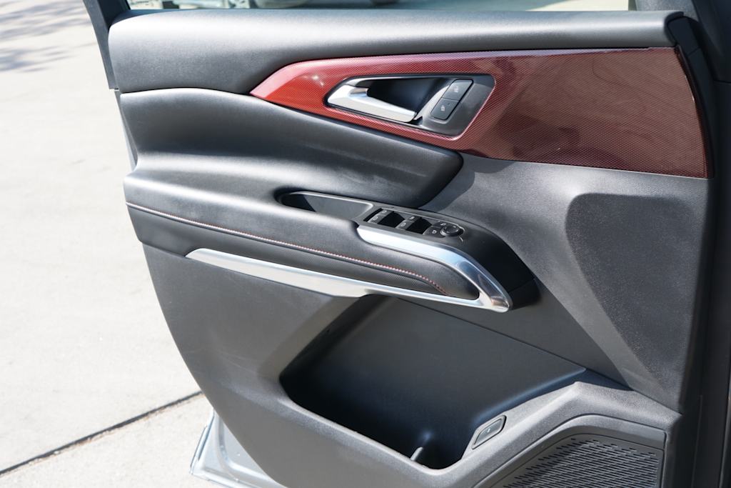 Thumbnail: 2025 Chevrolet Traverse - 19