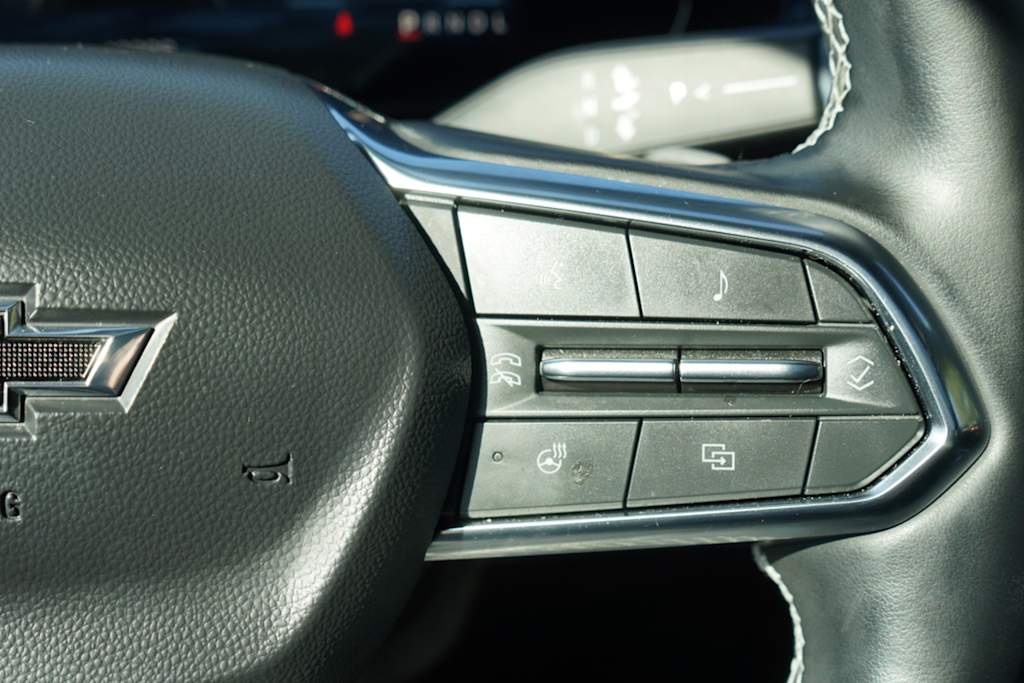 Thumbnail: 2025 Chevrolet Traverse - 17
