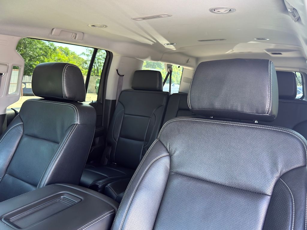 Thumbnail: 2016 Chevrolet Suburban - 19