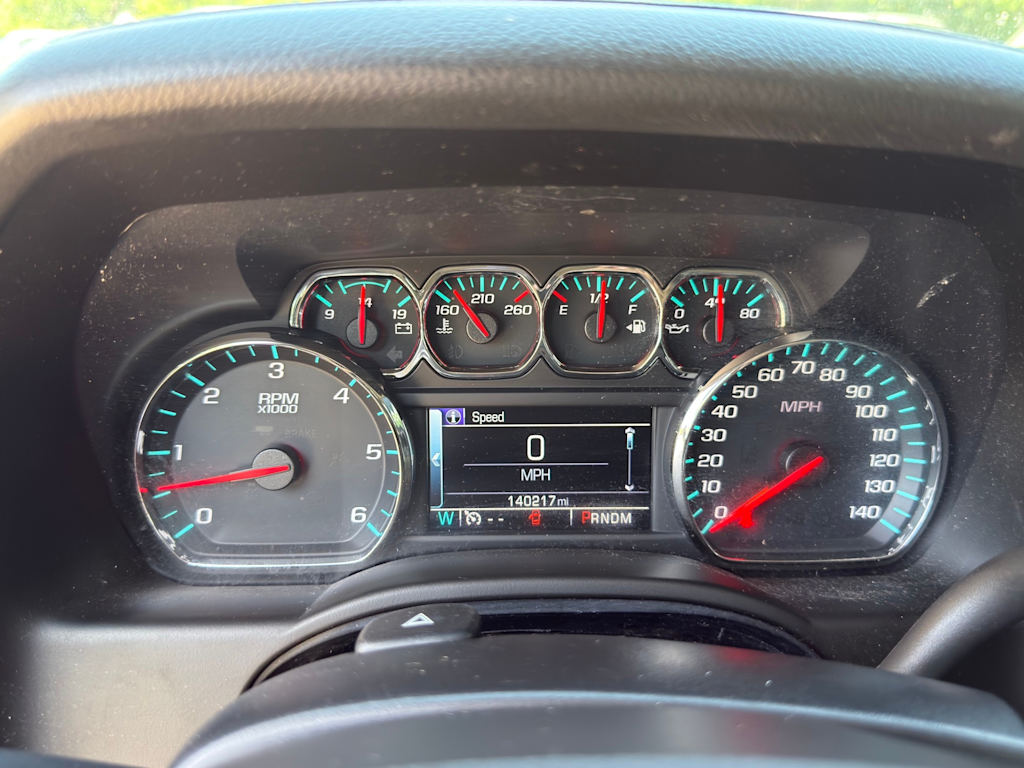 Thumbnail: 2016 Chevrolet Suburban - 15