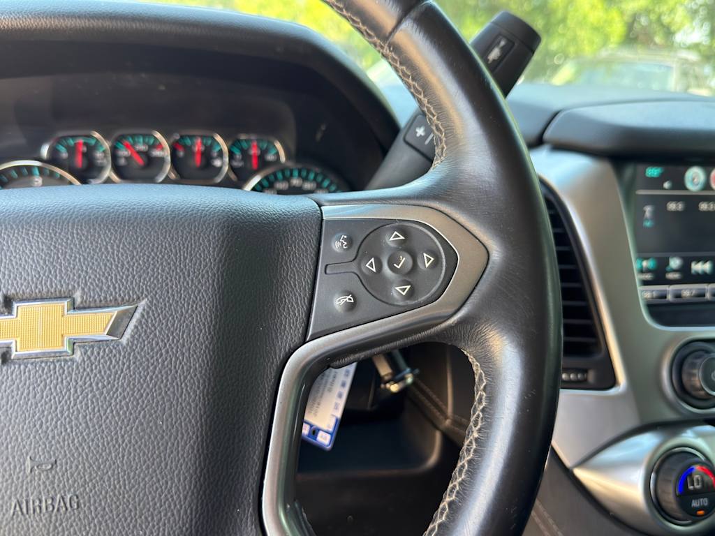 Thumbnail: 2016 Chevrolet Suburban - 22