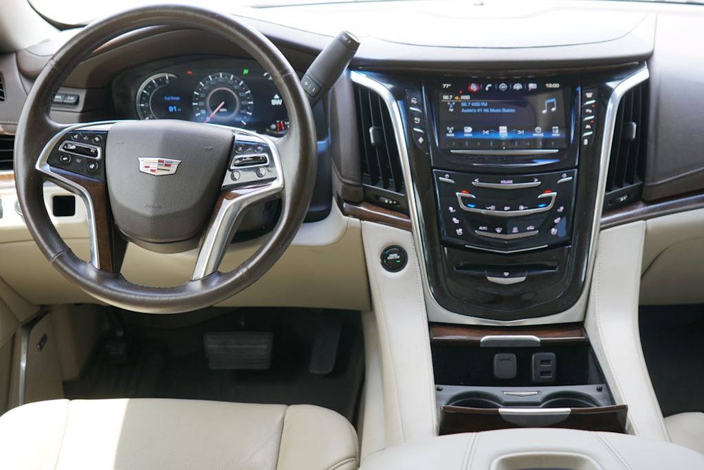 Thumbnail: 2016 Cadillac Escalade - 7