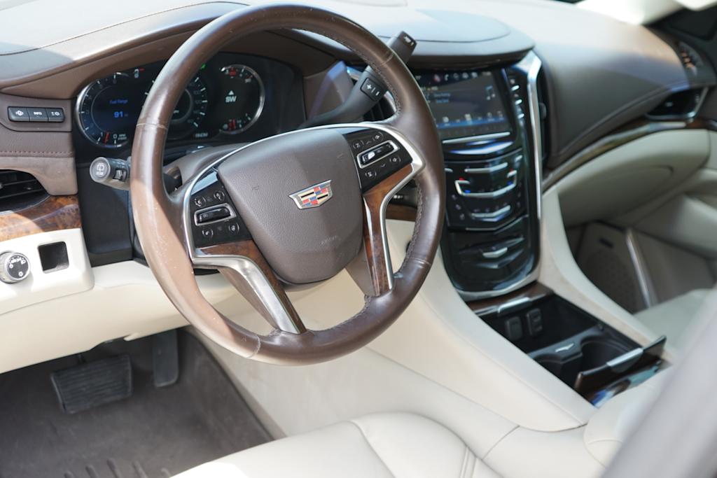 Thumbnail: 2016 Cadillac Escalade - 2