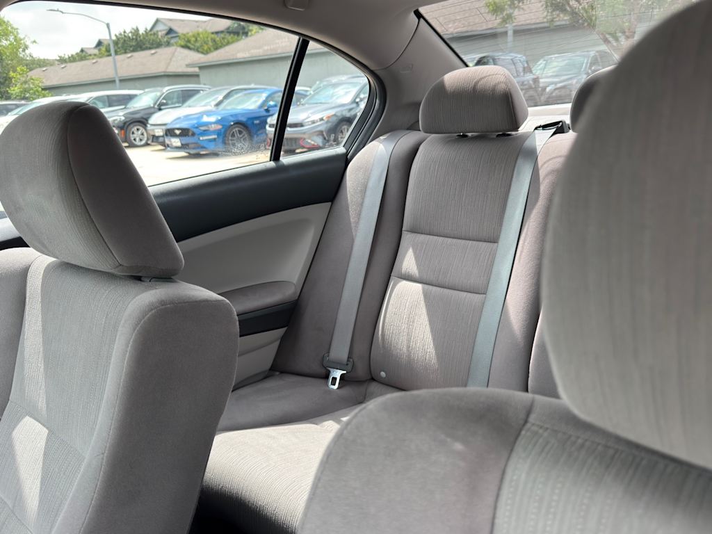 Thumbnail: 2011 Honda Accord - 11