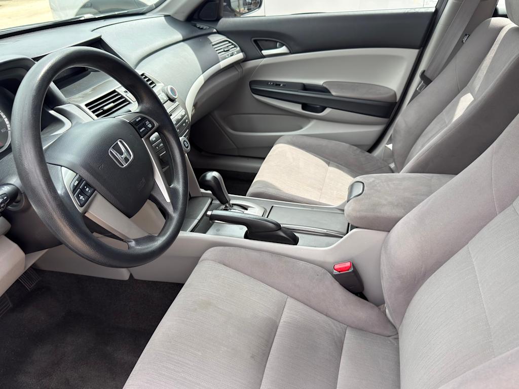 Thumbnail: 2011 Honda Accord - 10