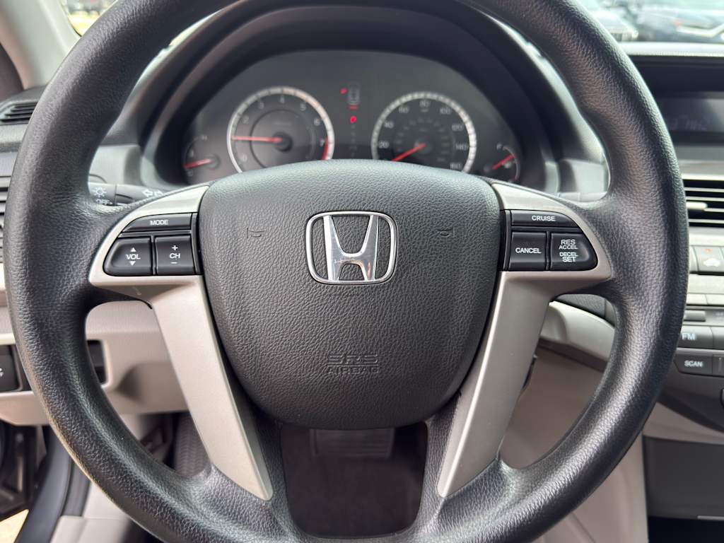 Thumbnail: 2011 Honda Accord - 21