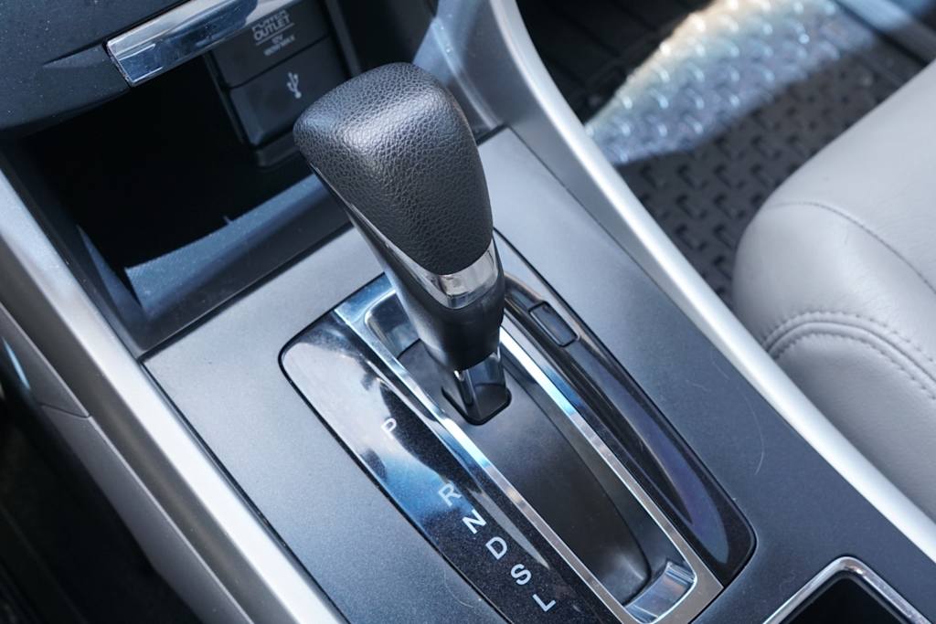Thumbnail: 2013 Honda Accord - 13