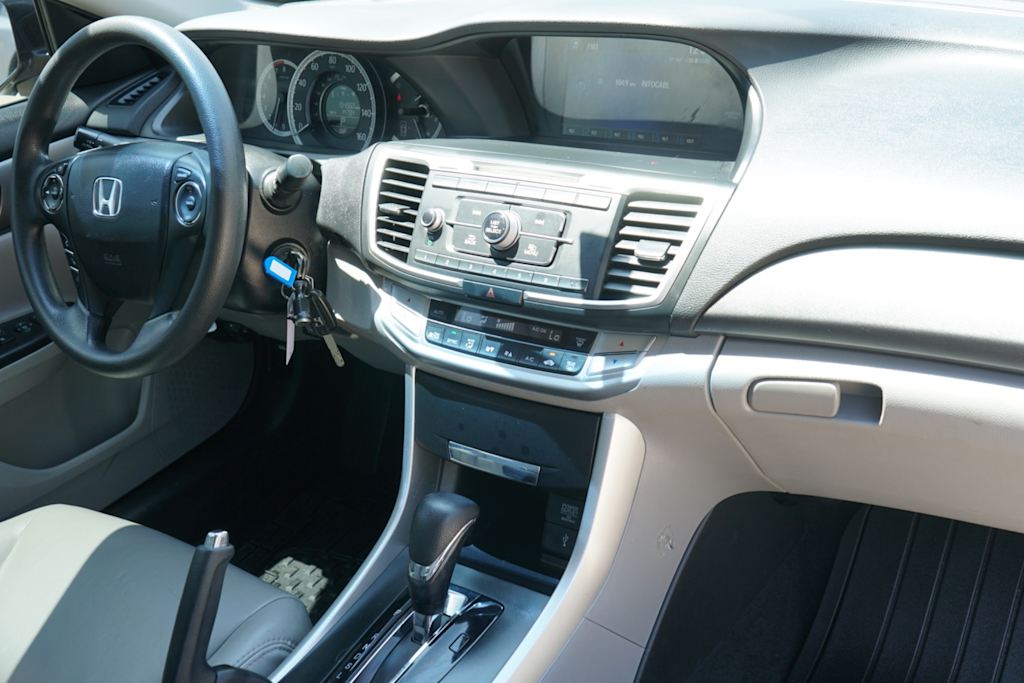 Thumbnail: 2013 Honda Accord - 11