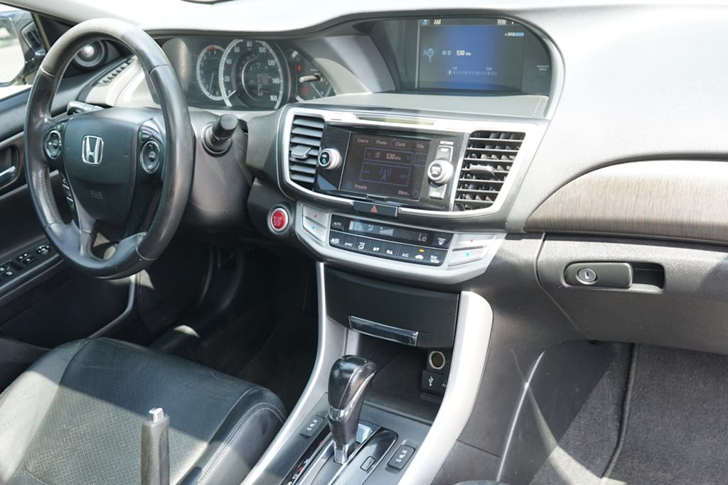 Thumbnail: 2015 Honda Accord - 11