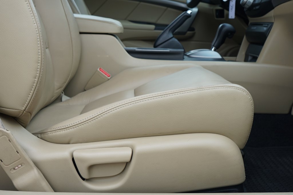 Thumbnail: 2012 Honda Accord - 25