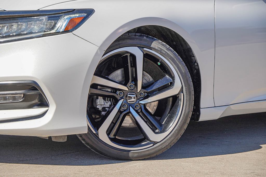 Thumbnail: 2020 Honda Accord - 5