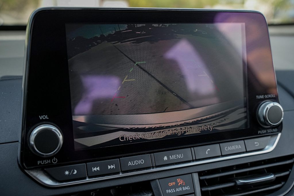 Thumbnail: 2019 Nissan Altima - 19