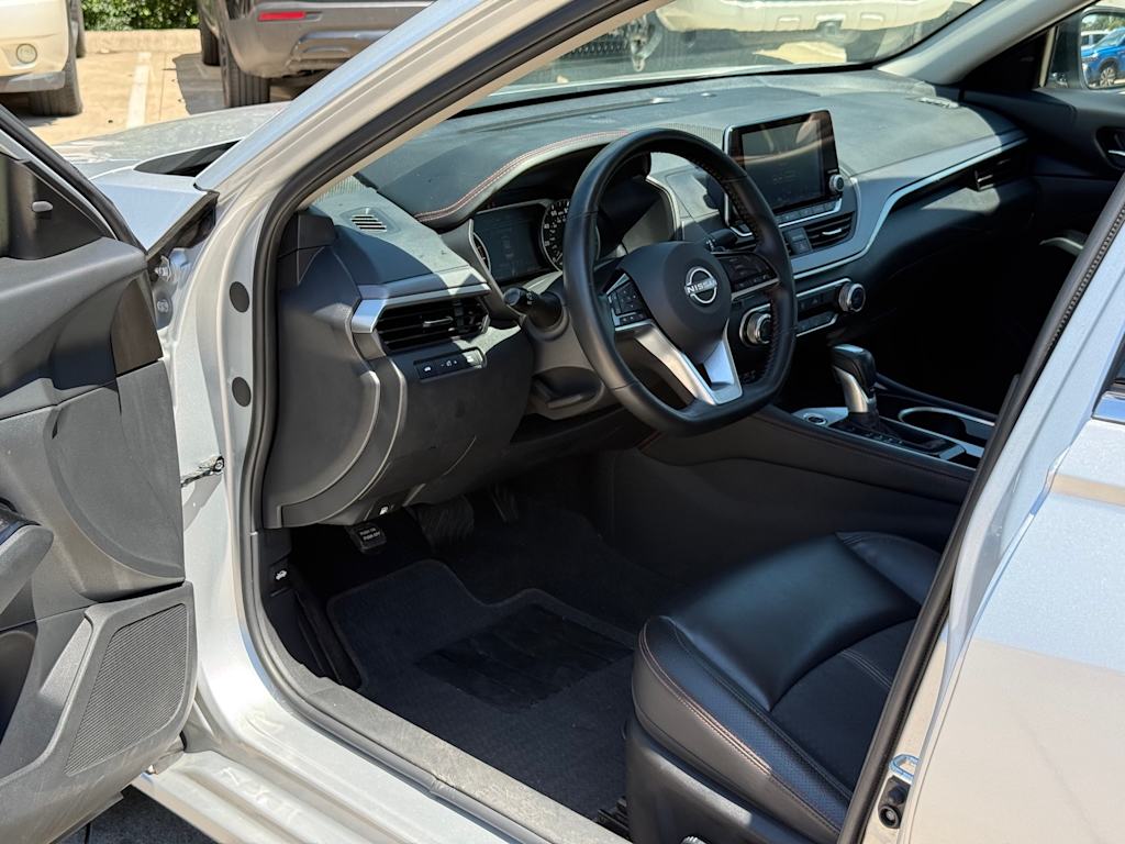 Thumbnail: 2025 Nissan Altima - 10