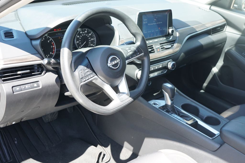 Thumbnail: 2025 Nissan Altima - 2