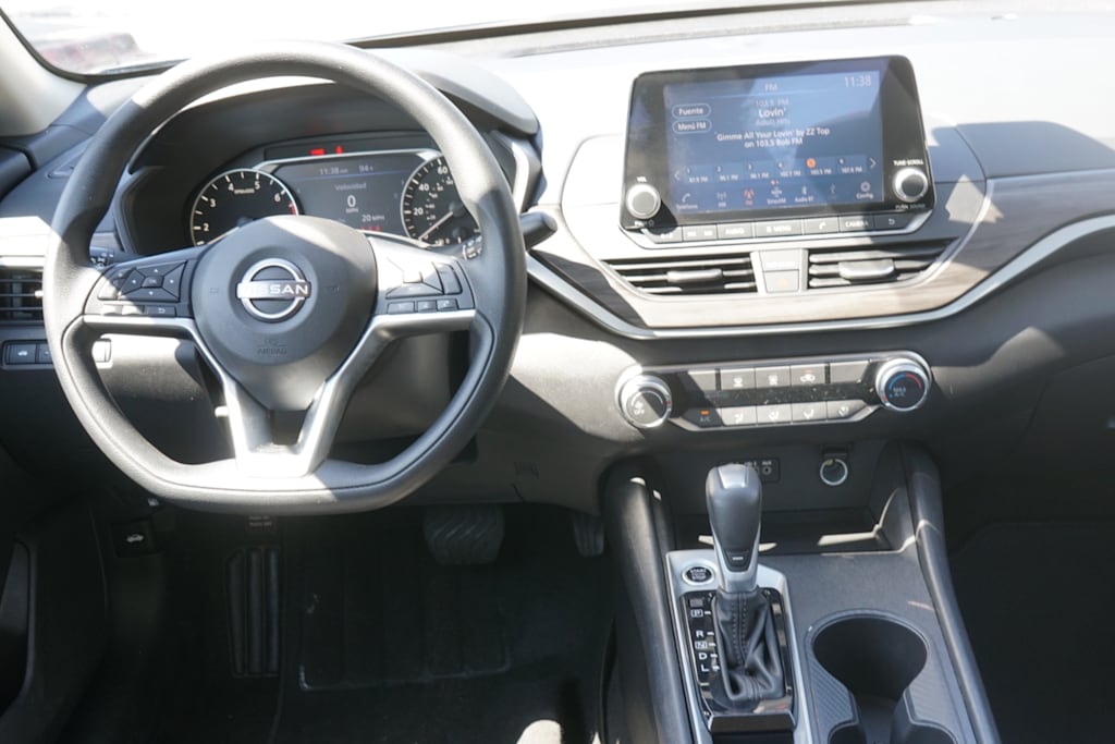 Thumbnail: 2025 Nissan Altima - 5