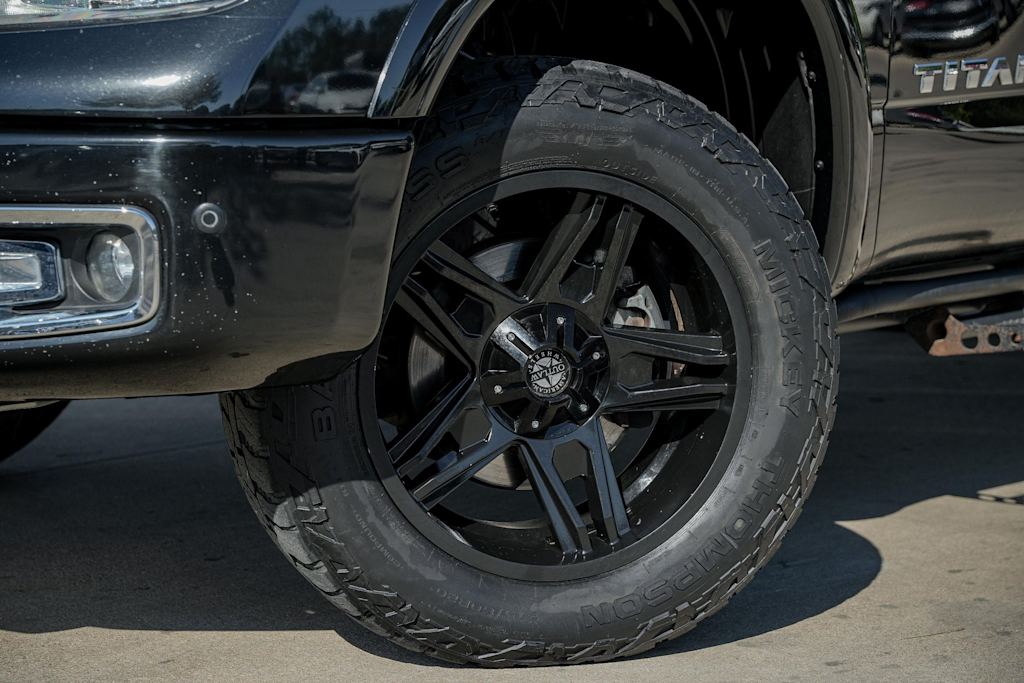 Thumbnail: 2018 Nissan Titan - 5