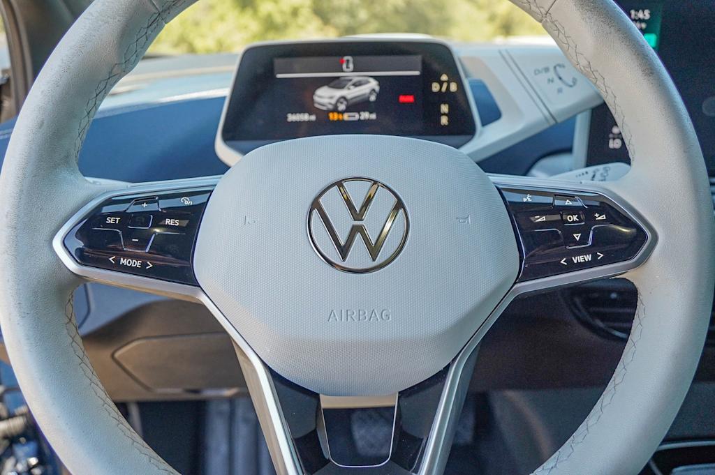 Thumbnail: 2023 Volkswagen ID.4 - 20