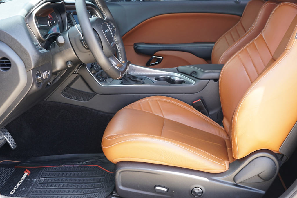 Thumbnail: 2016 Dodge Challenger - 7