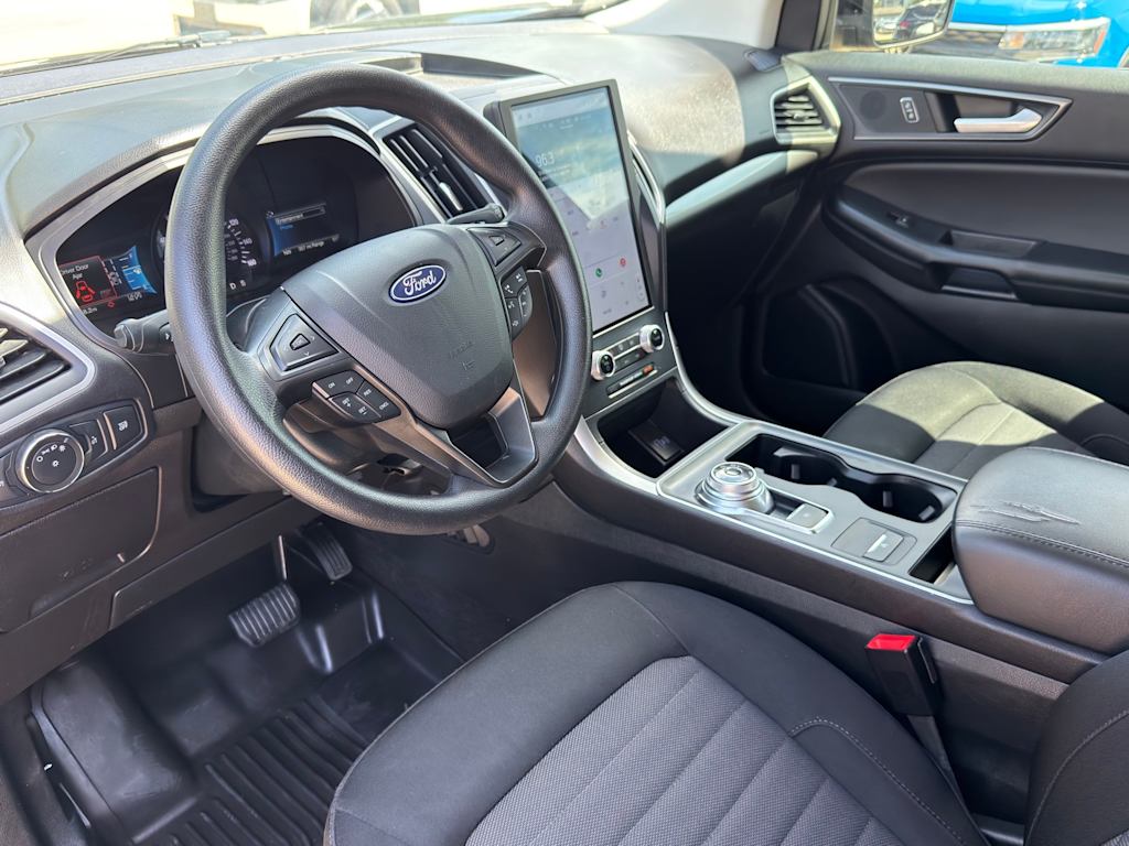 Thumbnail: 2022 Ford Edge - 2