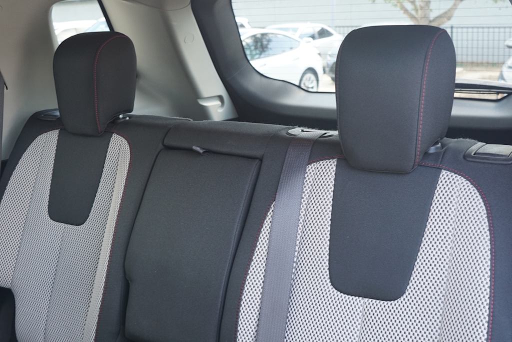Thumbnail: 2017 GMC Terrain - 24