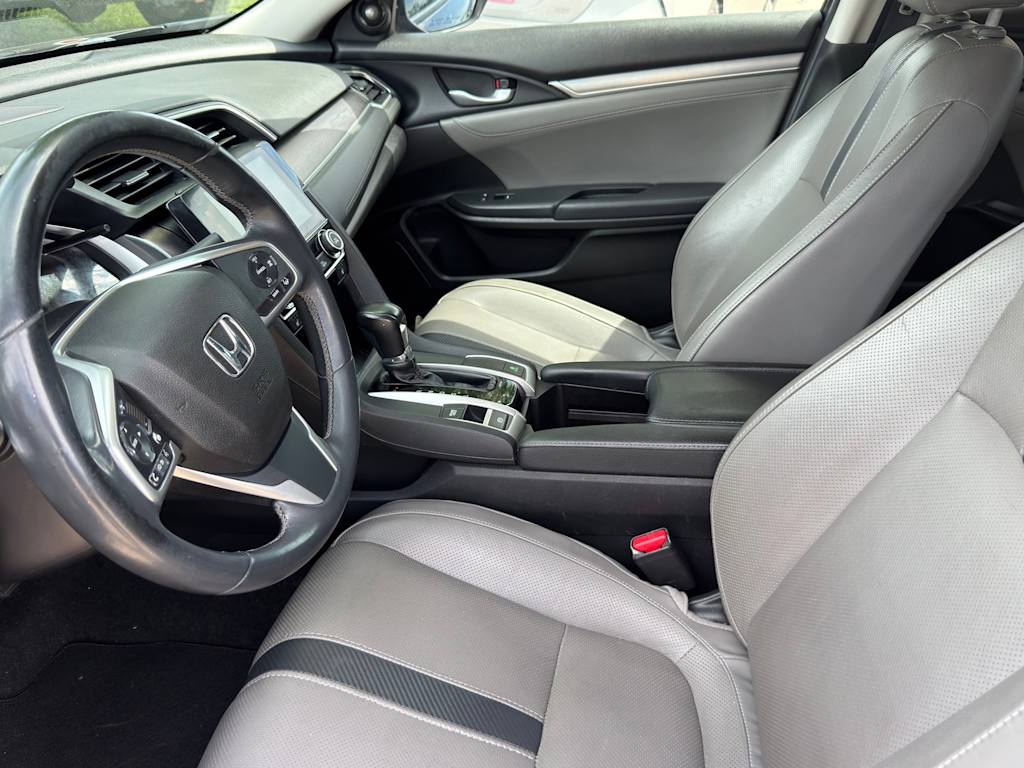 Thumbnail: 2017 Honda Civic - 10