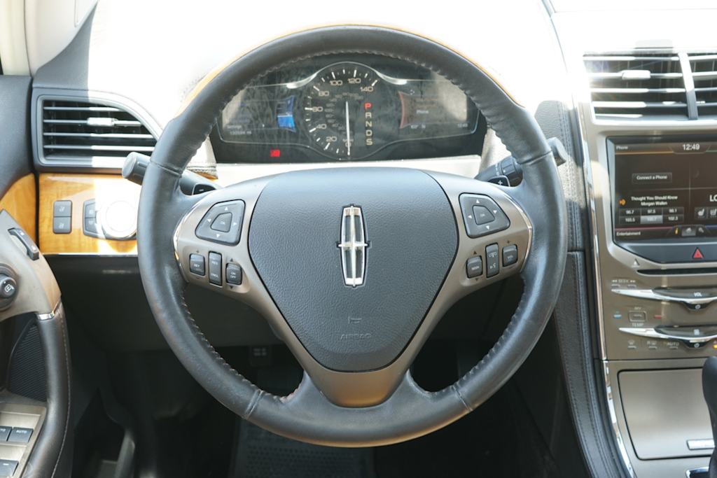 Thumbnail: 2015 Lincoln MKX - 11