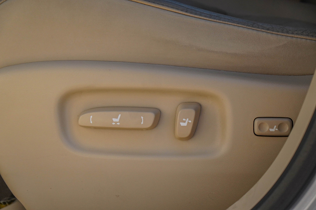 Thumbnail: 2015 Lexus RX - 28