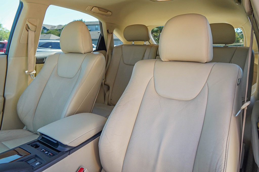 Thumbnail: 2015 Lexus RX - 8