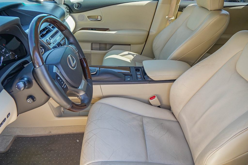 Thumbnail: 2015 Lexus RX - 7