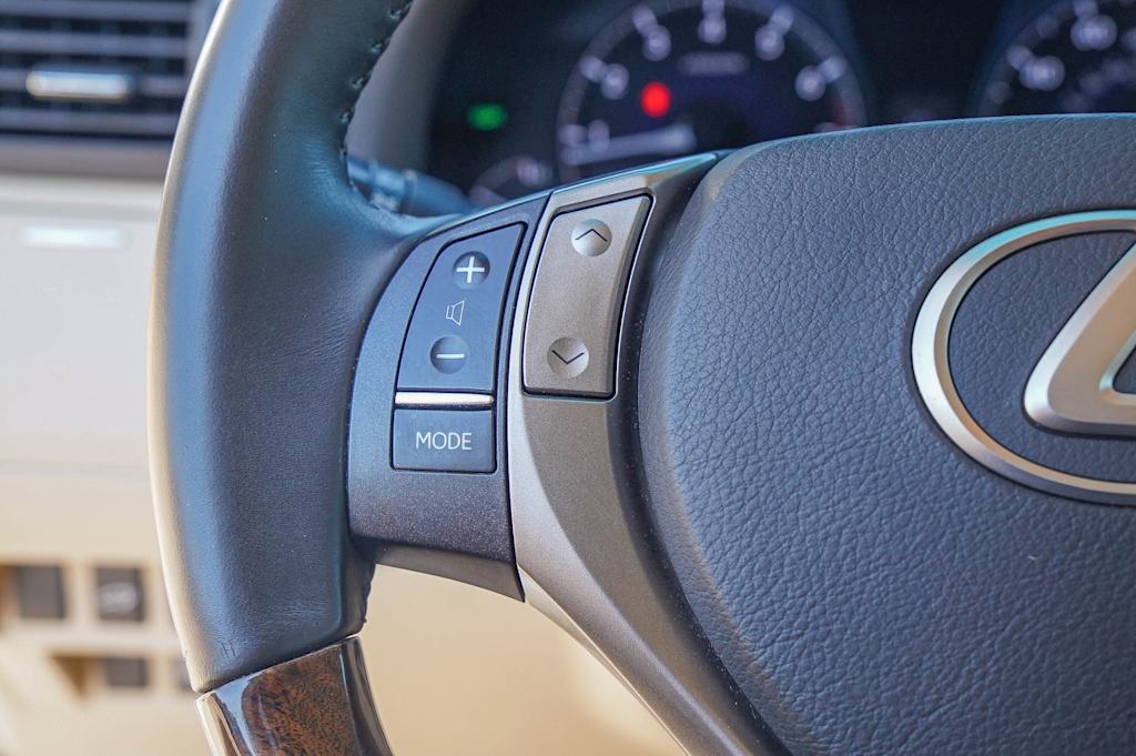 Thumbnail: 2015 Lexus RX - 18