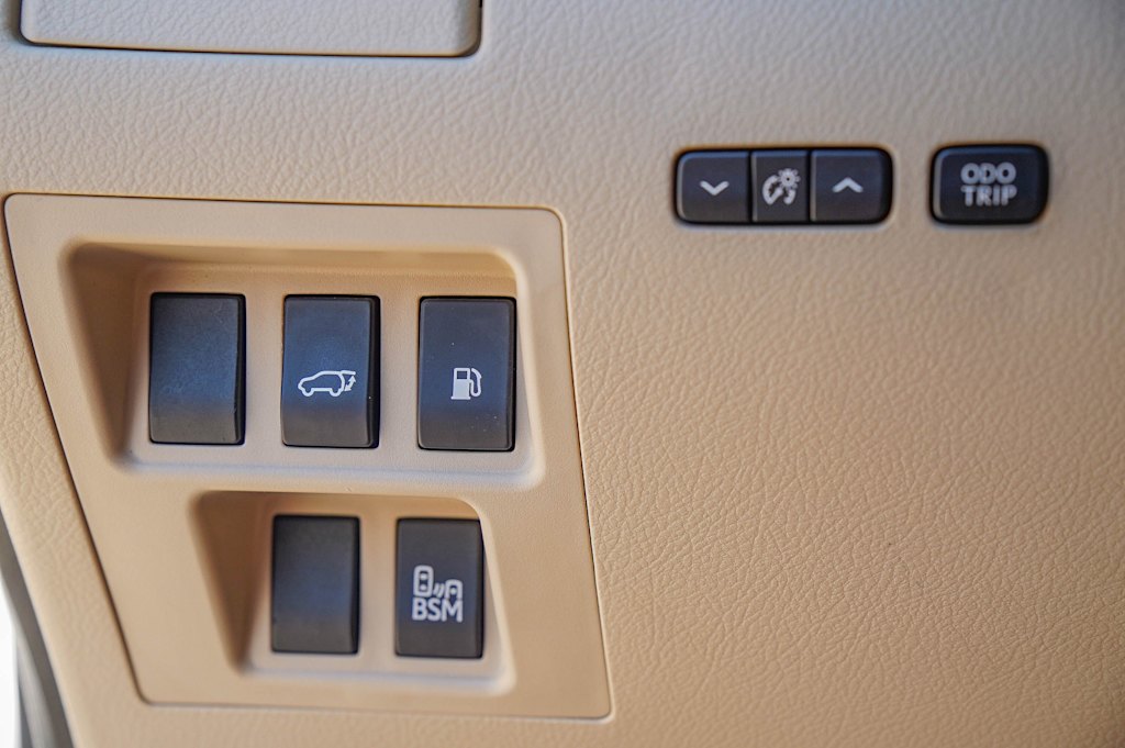 Thumbnail: 2015 Lexus RX - 25