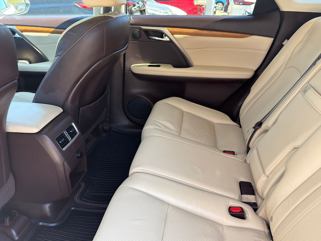 Thumbnail: 2018 Lexus RX - 32