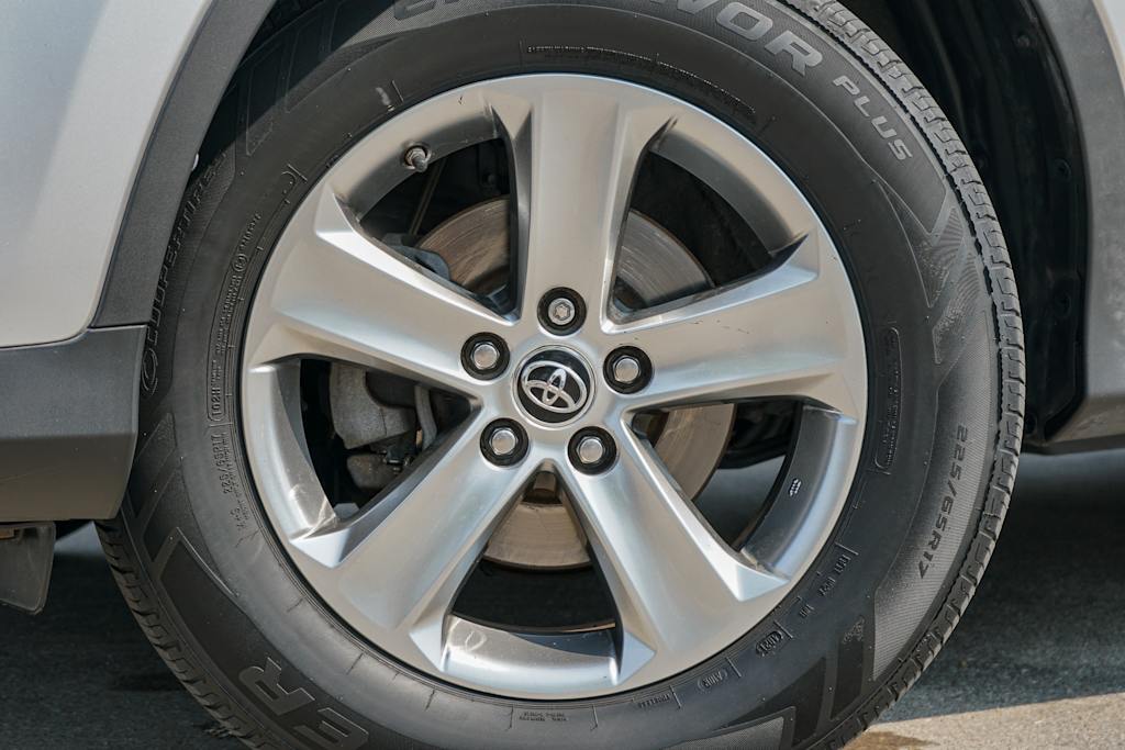 Thumbnail: 2015 Toyota RAV4 - 5