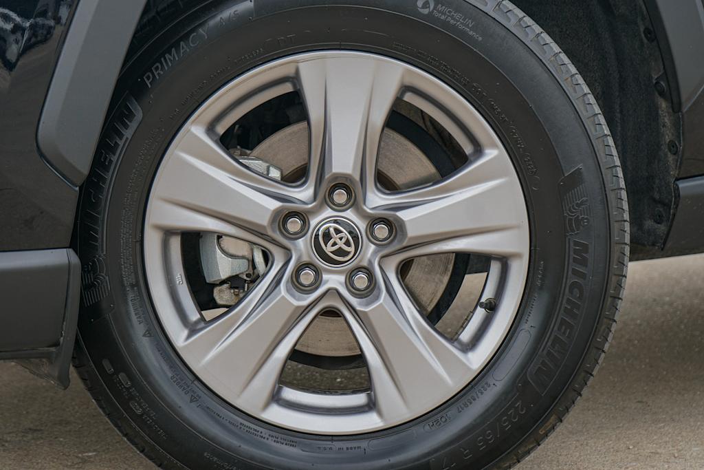 Thumbnail: 2025 Toyota RAV4 - 5