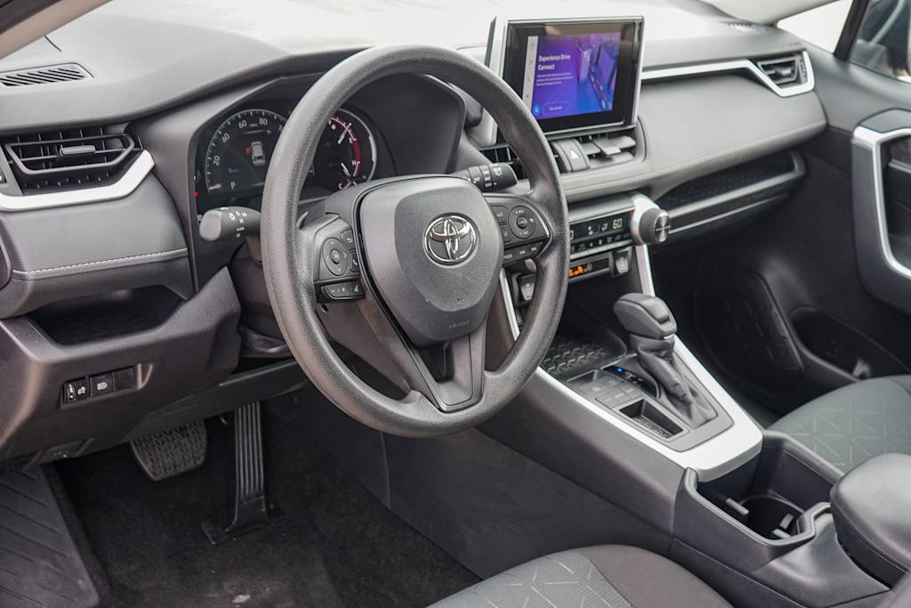 Thumbnail: 2025 Toyota RAV4 - 2