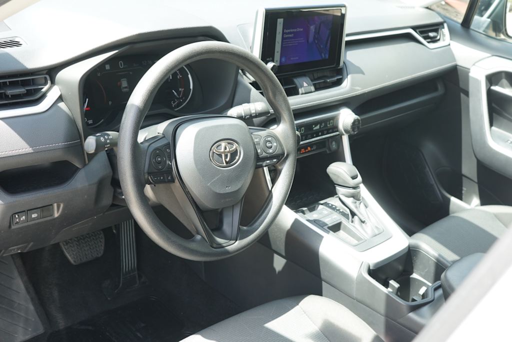 Thumbnail: 2024 Toyota RAV4 - 2