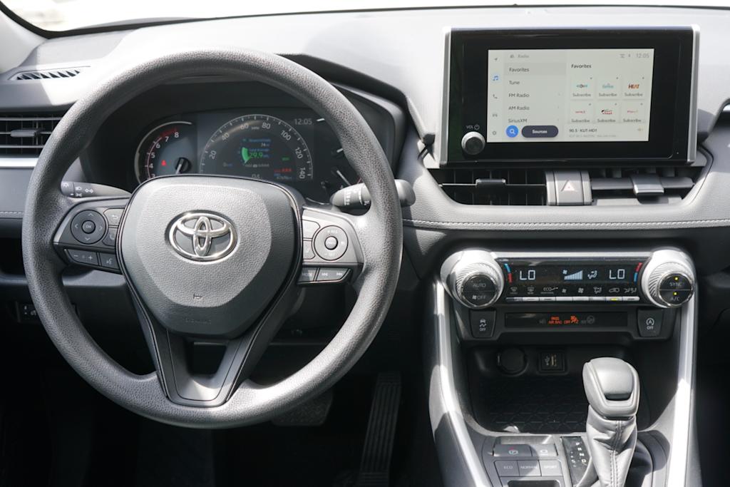 Thumbnail: 2025 Toyota RAV4 - 6