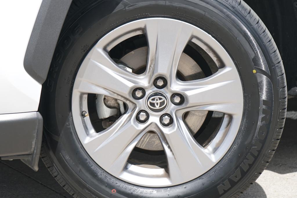 Thumbnail: 2025 Toyota RAV4 - 5