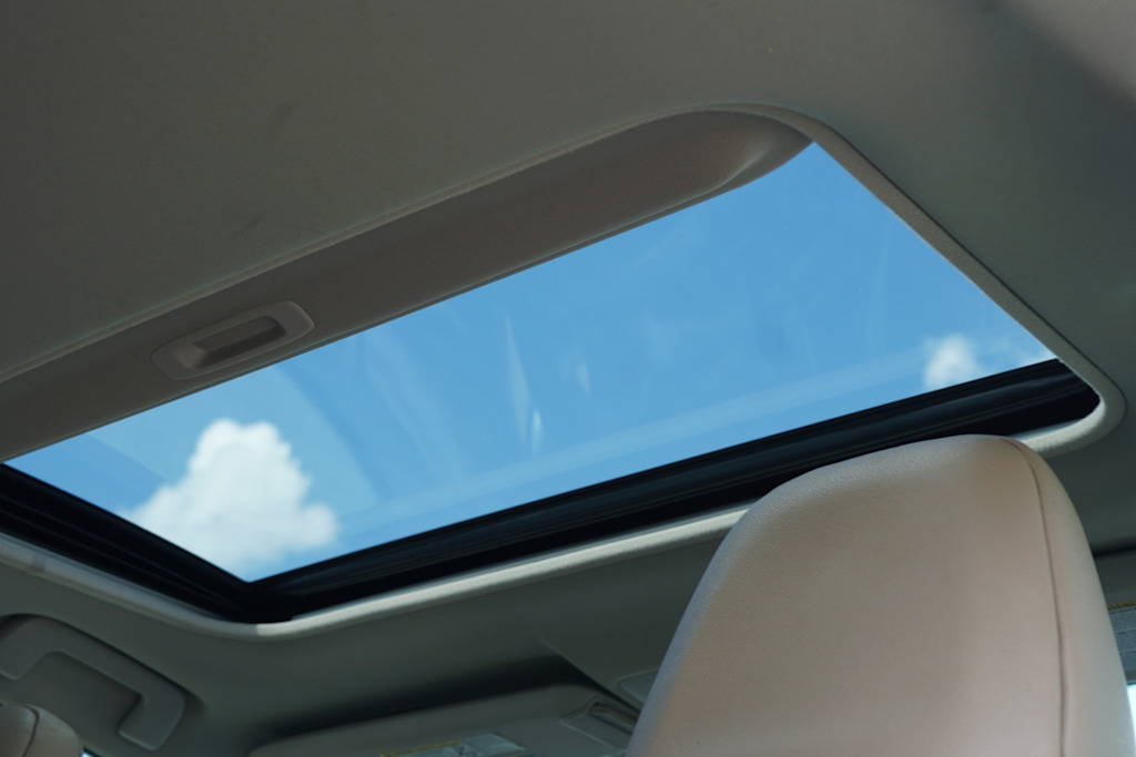 Thumbnail: 2015 Toyota RAV4 - 26
