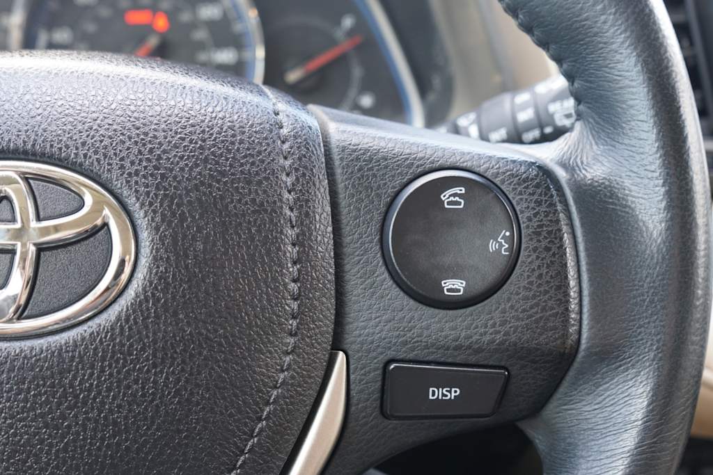 Thumbnail: 2015 Toyota RAV4 - 18
