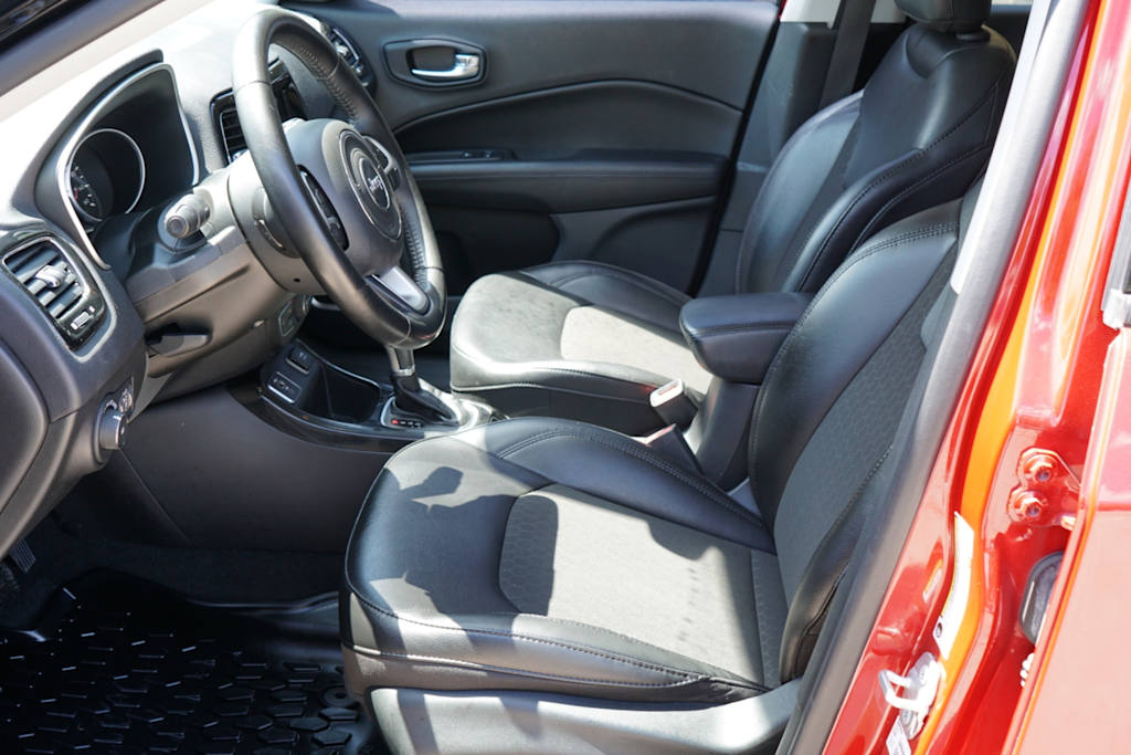 Thumbnail: 2020 Jeep Compass - 7
