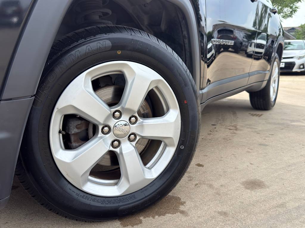 Thumbnail: 2019 Jeep Compass - 7