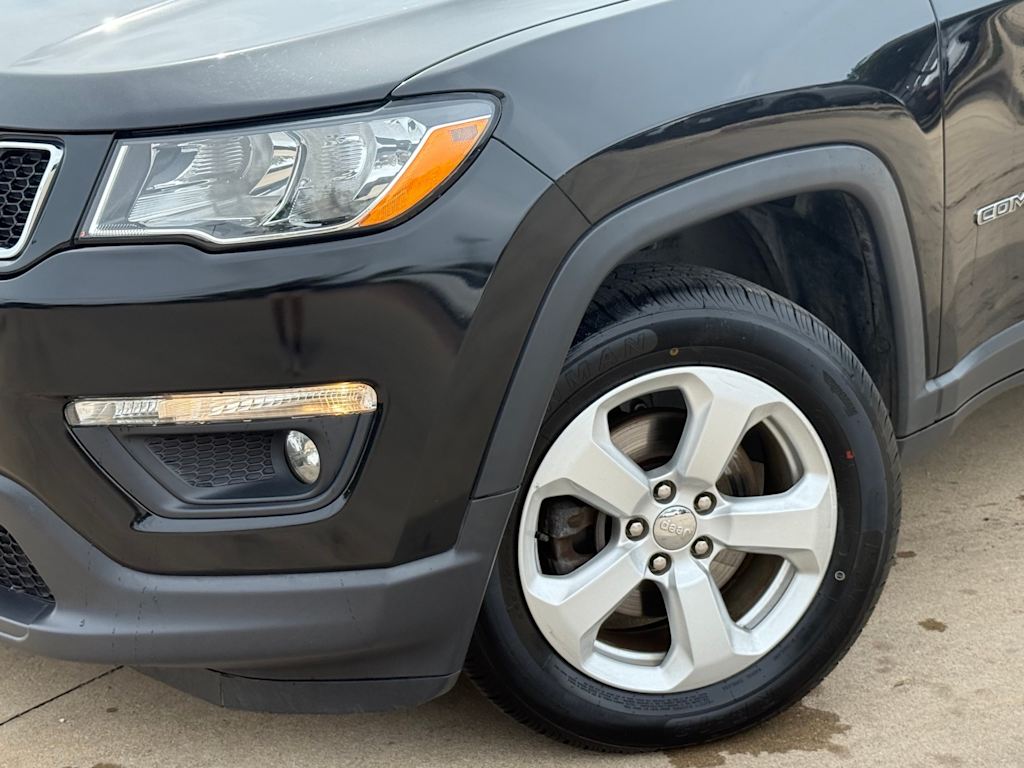 Thumbnail: 2019 Jeep Compass - 19