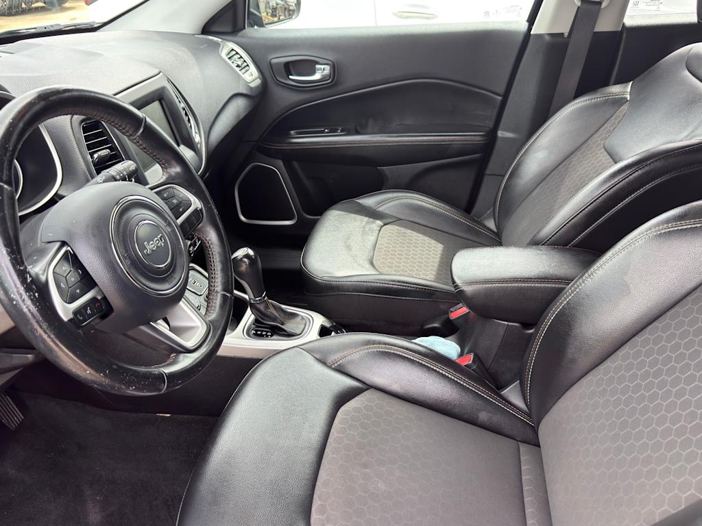 Thumbnail: 2019 Jeep Compass - 10