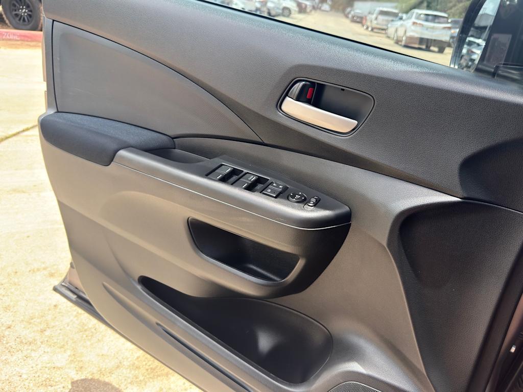 Thumbnail: 2015 Honda CR-V - 26