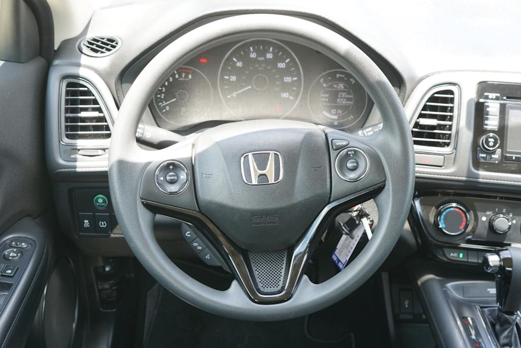Thumbnail: 2016 Honda HR-V - 11
