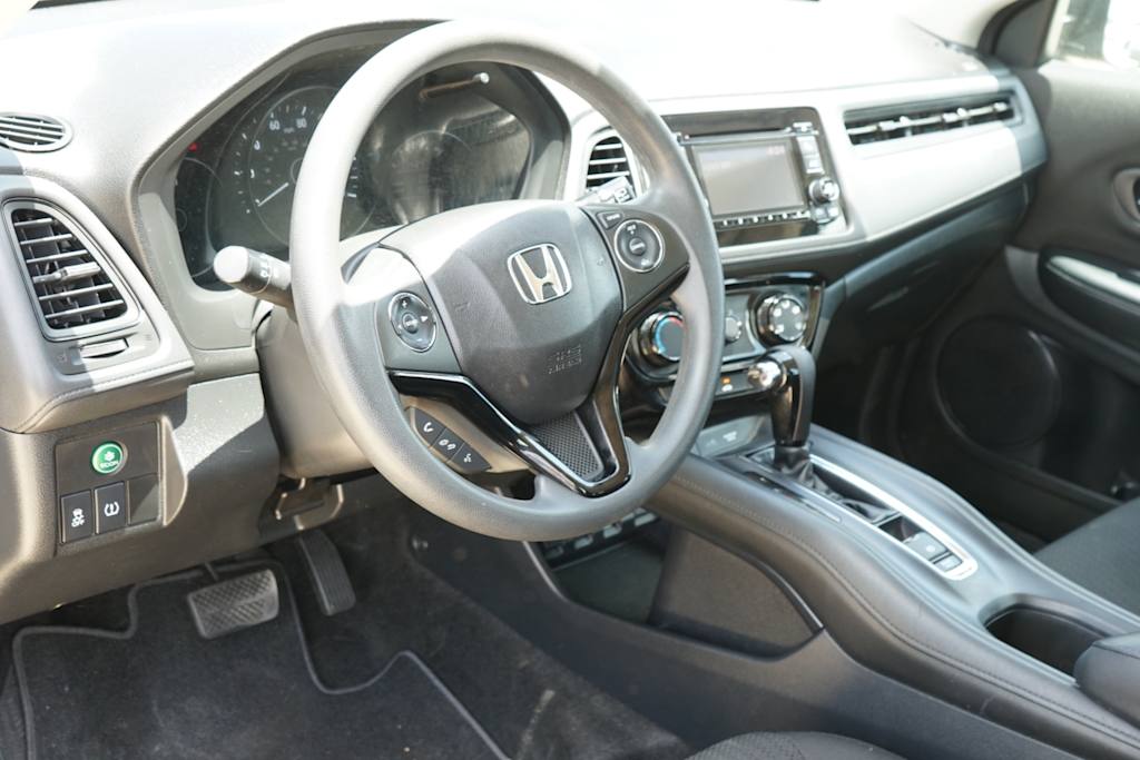 Thumbnail: 2016 Honda HR-V - 2