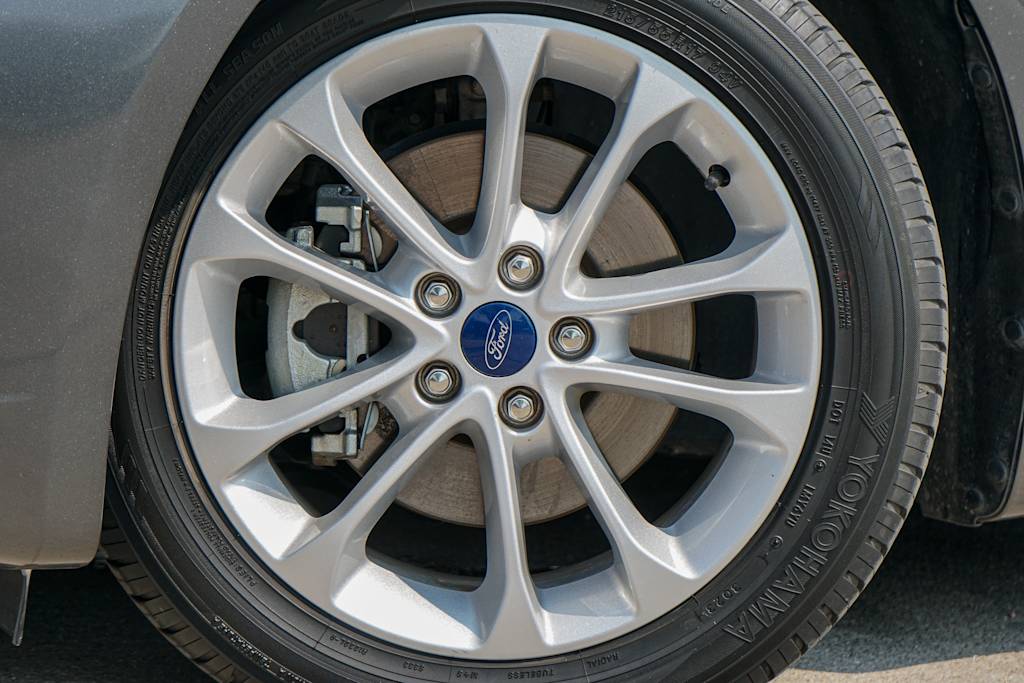Thumbnail: 2020 Ford Fusion - 6